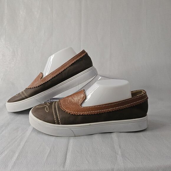 ALESSANDRA Rosecran Floral Embossed Western Slip On Sneaker Brown Music City - Picture 2 of 6